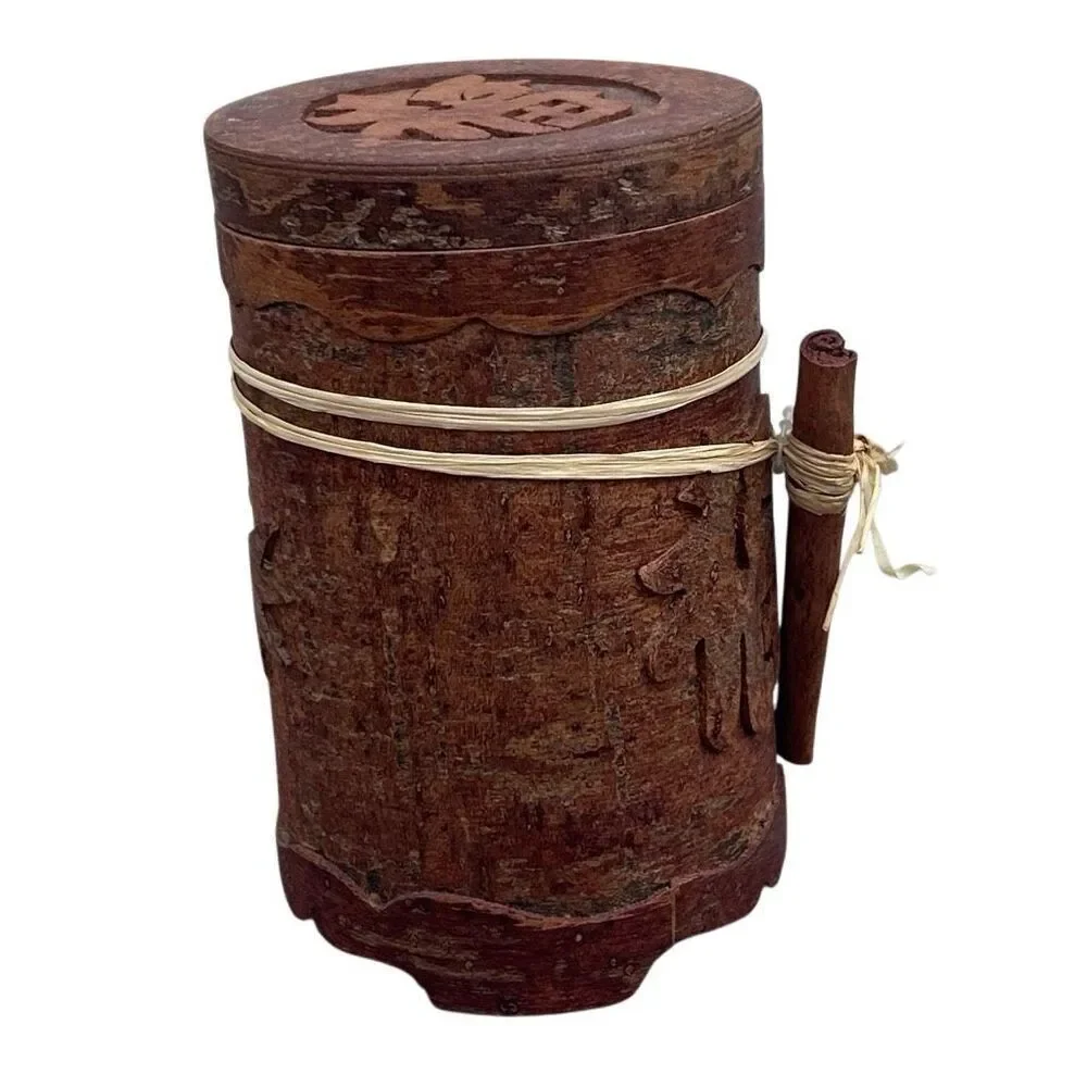 Vtg Hand Carved Cinnamon Bark Container 4.5